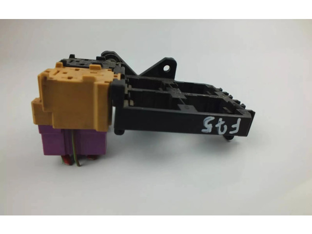 Pojistková skříňka 4A0937503D Audi A6 S6 C4 4A 1995