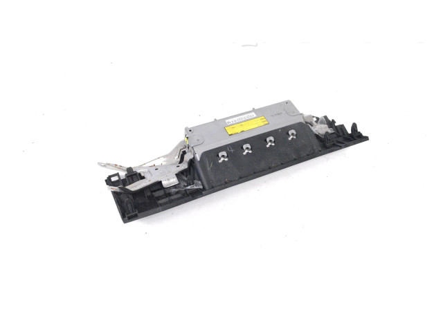 Подушка безопасности для колен 0589P1000369 Lexus IS III XE30