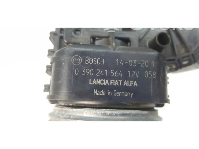 Моторчик дворников 51810592, 1403291251 Opel Combo D