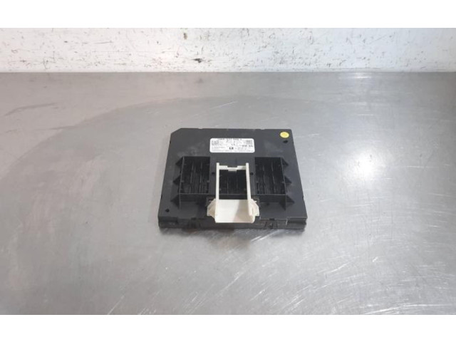 Блок комфорта 5WA937086L Volkswagen Golf VIII