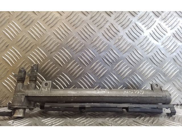 Топливная рампа 036133319B Volkswagen Golf IV