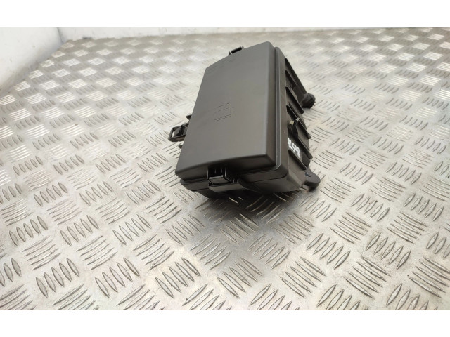 Блок предохранителей 5Q0907361B   Skoda Octavia Mk3 (5E)    