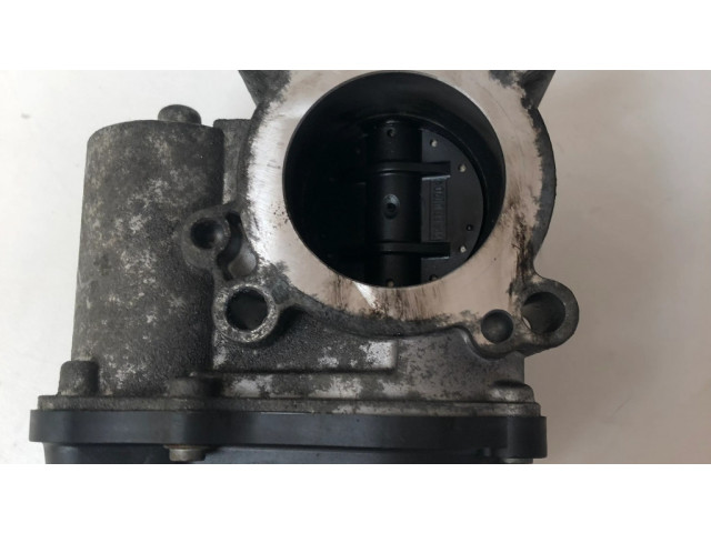 Дроссельная заслонка