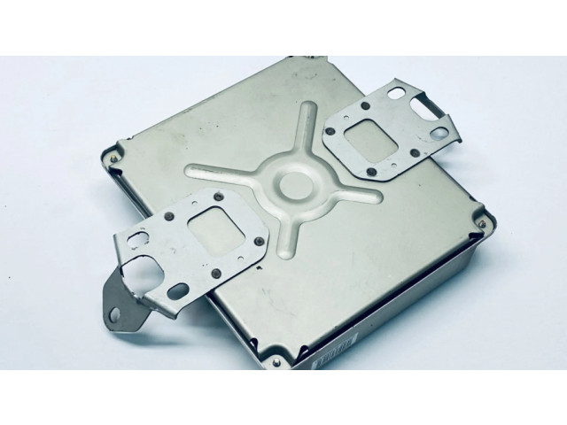 Блок управления двигателя 22611AK670   Subaru Forester SG