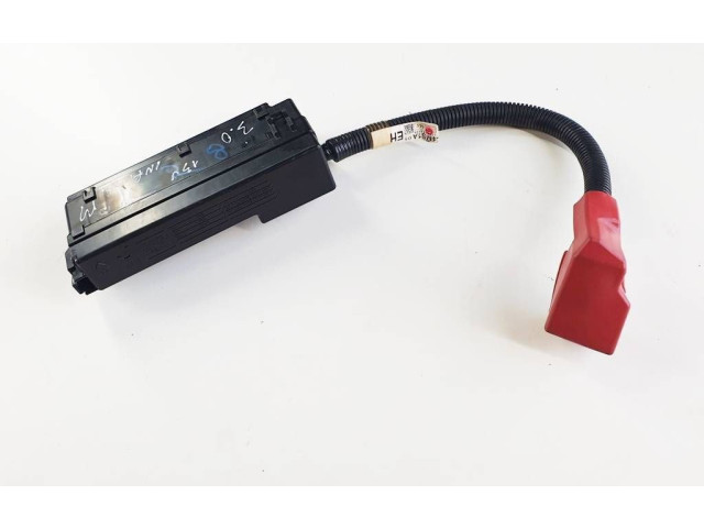 Блок предохранителей Infiniti M Y51