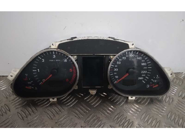 Панель приборов    Audi A6 S6 C6 4F       