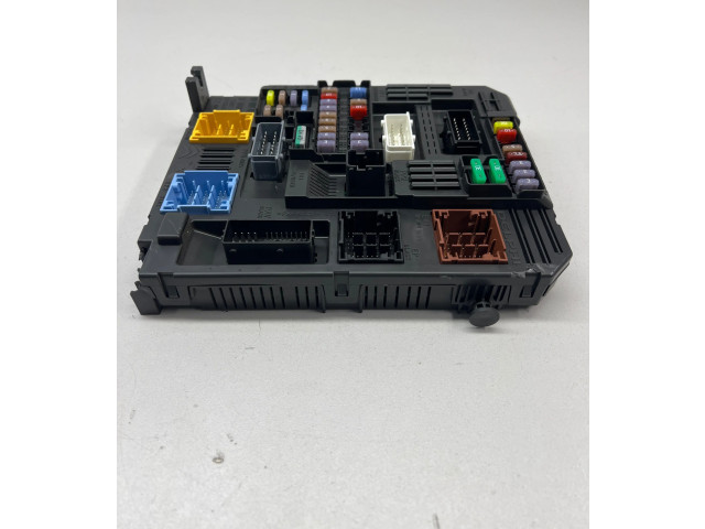 Pojistková skříňka 9819855180, 2851743020 Peugeot 5008 II 2017