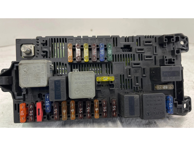 Pojistková skříňka 2115453901 Mercede-Benz S W220 2001