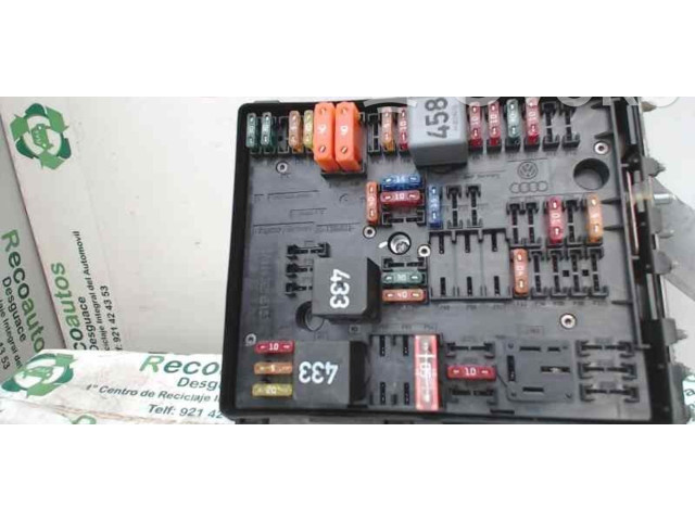 Pojistková skříňka Řídící jednotka BSM 0514271380E, 1K09378   Volkswagen Caddy 2005