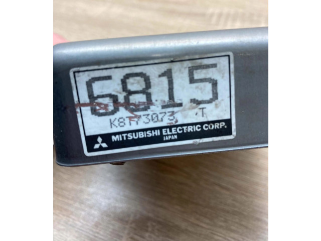 Блок управления двигателем Блок управления MC856815, K8T73073 Mitsubishi Pajero