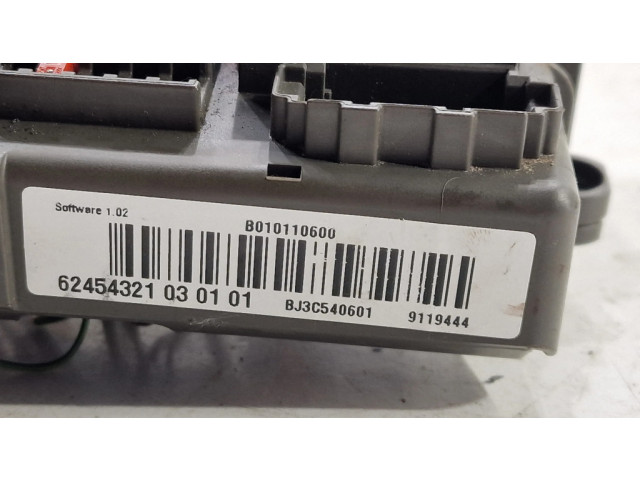 Pojistková skříňka 911944403, 62454321 BMW 3 E92 E93 2009