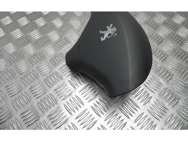 Подушка безопасности водителя 96845302ZE, M3479   Peugeot 5008