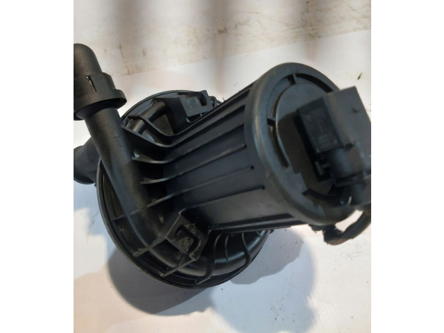 Масляный насос   022959253  Audi A3 S3 8P 