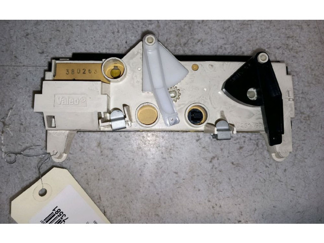 Блок управления кондиционера воздуха / климата/ печки (в салоне) 93184729, 93184729   Opel Movano A