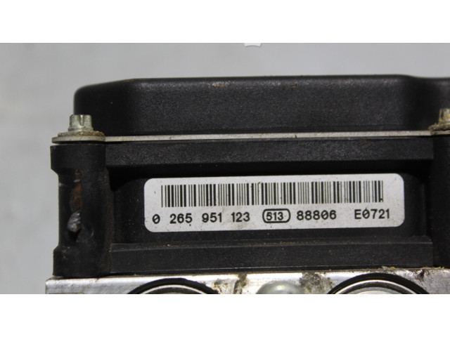Блок АБС 0265951123   Subaru  Forester SH  2008-2013 года
