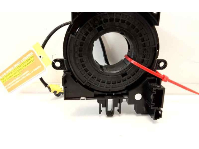 Подушка безопасности водителя 255540638R Dacia Duster II