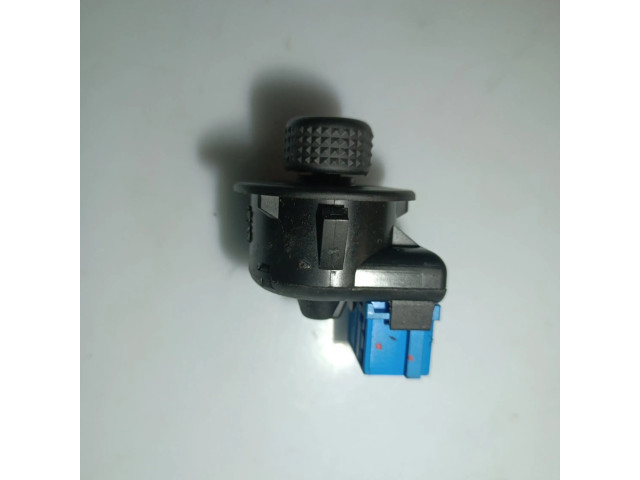 Přístrojová deska Citroen Berlingo 2012 185526