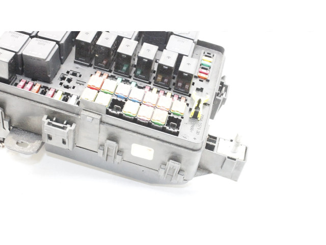 Блок предохранителей 670036393 Maserati Quattroporte