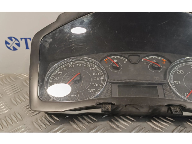 Přístrojová deska Fiat Croma 2008 51838772, 503001091601