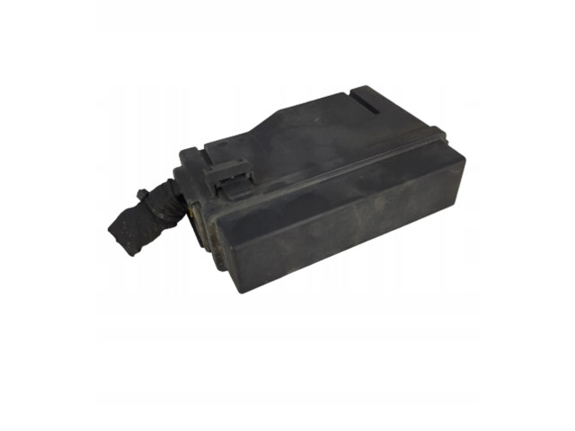 Блок предохранителей 12788777   Cadillac BLS    