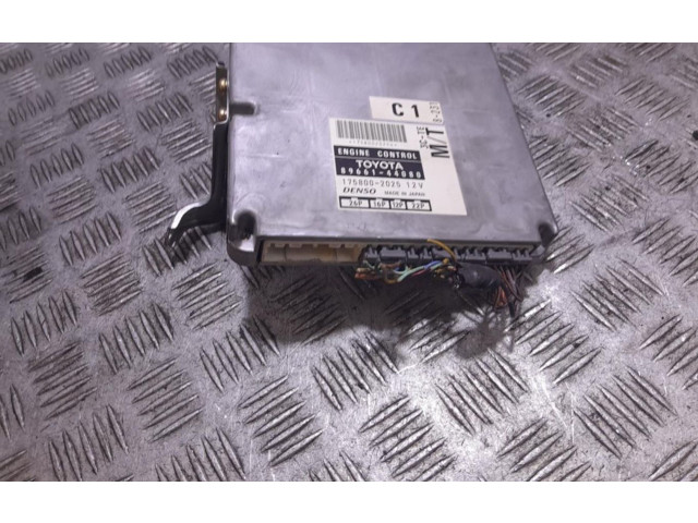 Řídící jednotka 1758002025 Toyota Picnic 1999