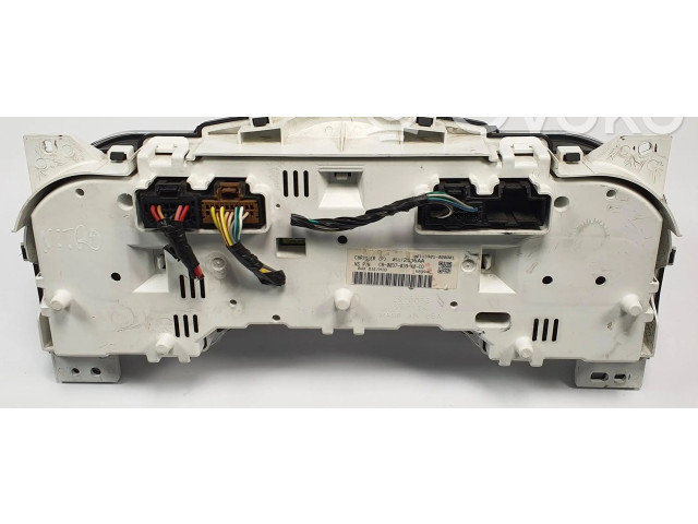 Панель приборов 05172536AA Dodge Nitro