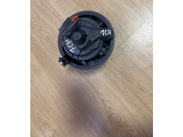 Вентилятор печки    T1020779, T1020779F   Renault Clio IV