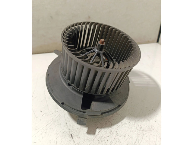 Вентилятор печки 1K1819015, 1K1819015C Volkswagen Caddy