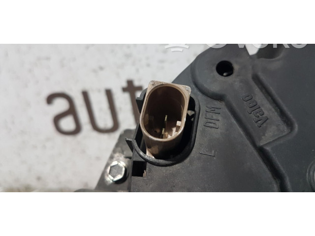 Генератор 059903015   Volkswagen PASSAT      