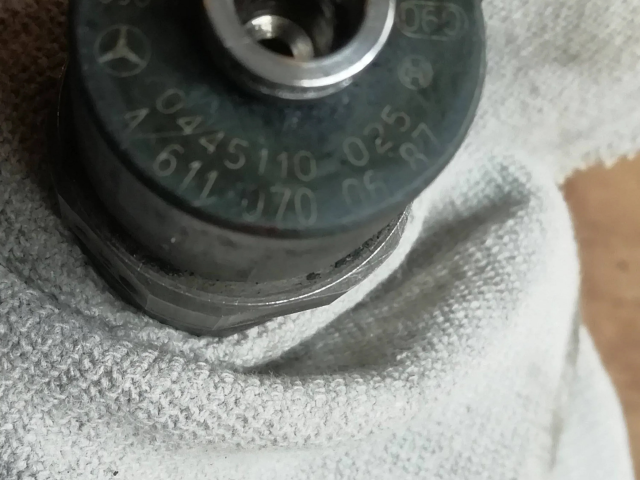 Форсунка 0445110025 Mercedes-Benz E W210 для дизельного двигателя 2.2