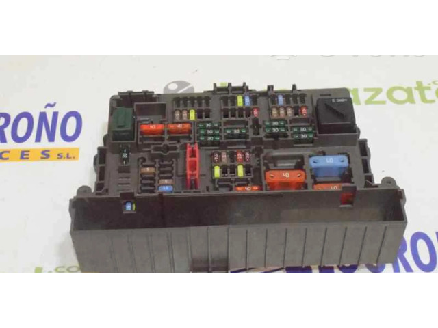 Pojistková skříňka 61149119445 BMW 3 E92 E93 2006