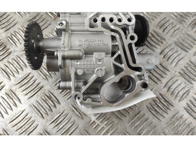 Масляный насос   04E115109S, 04E115109S  Skoda Octavia Mk3 (5E) 