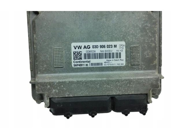 Блок управления двигателем ECU Skoda Fabia Mk2 (5J)