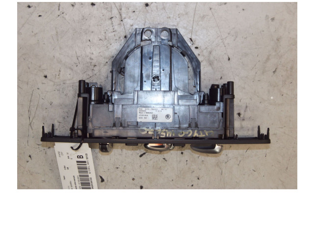 Блок управления климат-контролем    Skoda Citigo