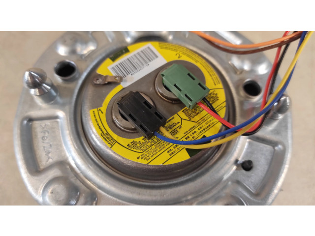 Подушка безопасности водителя 32308092724, 8092724   BMW 3 GT F34