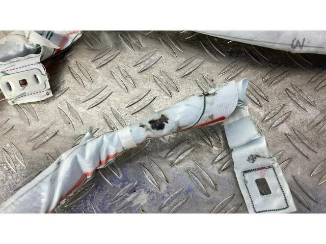 Боковая подушка безопасности Lexus CT 200H