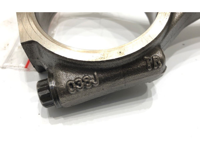  Поршень с шатуном  CFG  Skoda Superb B6 (3T)  