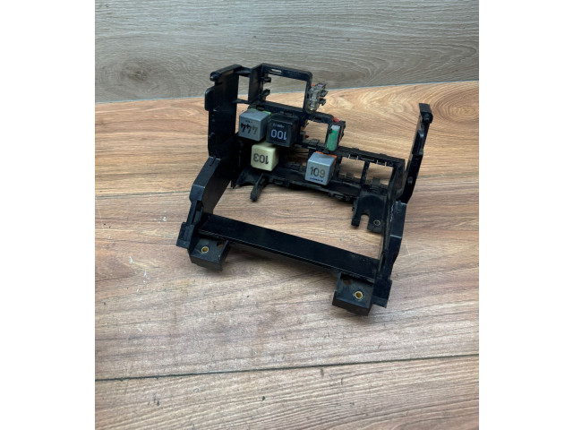 Pojistková skříňka 7M3937499, YM2114A323BA Seat Alhambra (Mk1) 2000