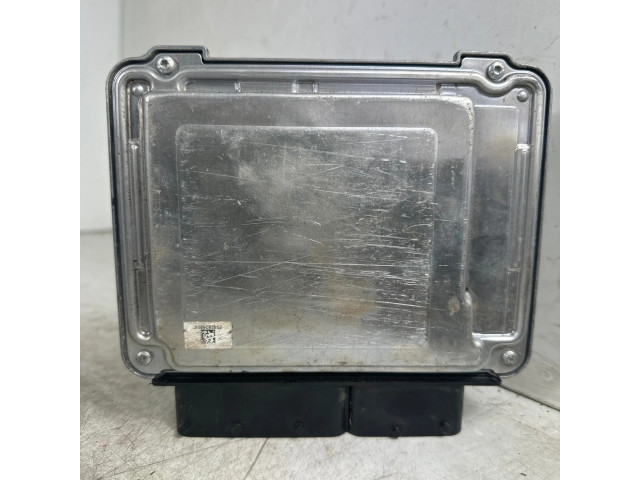 Блок управления двигателя 04C907309BB, 0261S17849 Audi A1