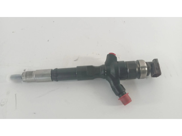 Vstřikovač Toyota Land Cruiser (J200) pro naftový motor 3.0 1KD