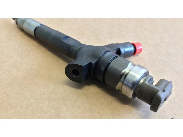 Vstřikovač 0800, 04J00153 Renault Espace - Grand espace IV pro naftový motor 3.0