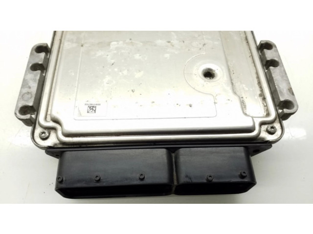 Řídící jednotka 51899257, 0281015951 Alfa Romeo Giulietta 2010