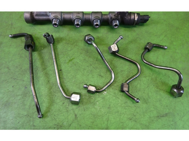 Магистральная трубка топлива