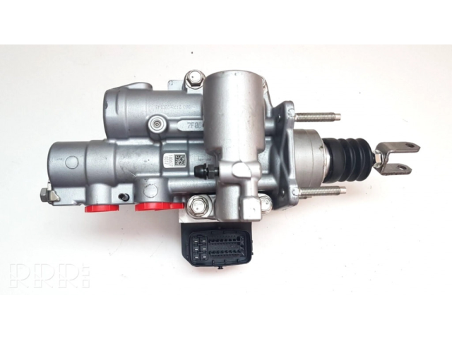 Главный тормозной цилиндр