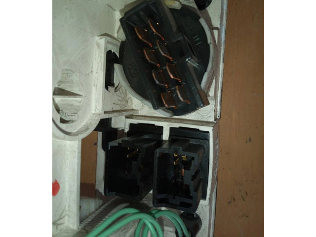 Блок управления климат-контролем Mitsubishi Colt