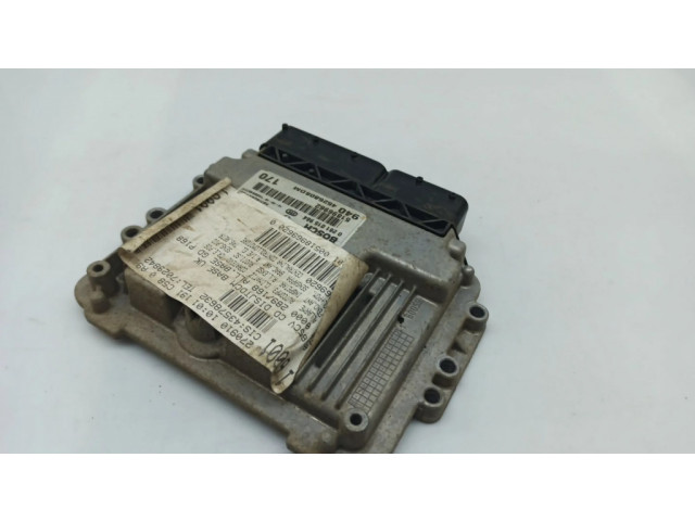 Блок управления двигателя 0281015984 Alfa Romeo Giulietta