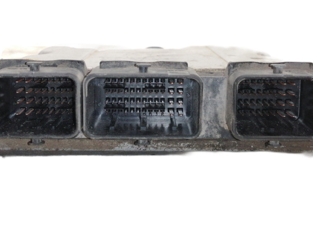 Блок управления двигателя 0281010592, EDC15C269 Peugeot 306