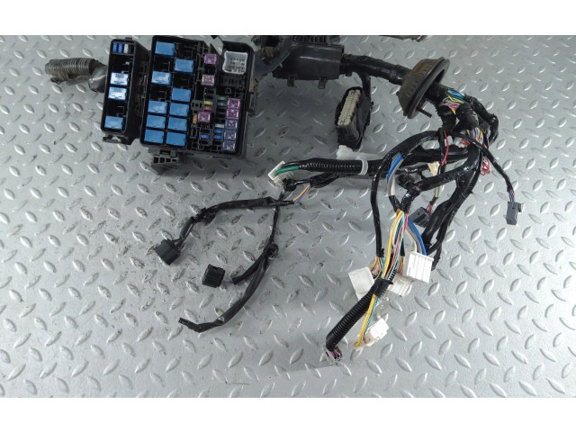 Pojistková skříňka 3660153R90, 36601-53R90 Suzuki Swift III 2019