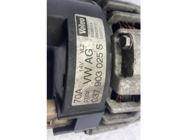 Генератор 037903025S Volkswagen Lupo