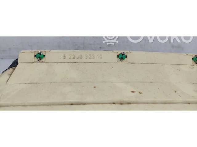 Přístrojová deska Volkswagen PASSAT B3 1990 357919033CJ, 5220032310